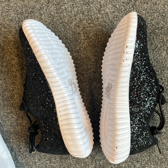 COPY - NWT in bag black glitter sparkle pop Balera Weissman Hip Hop Sneakers sh… - Picture 6 of 9